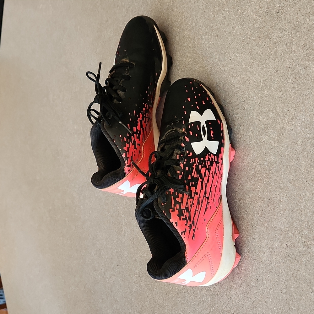 Girls Under Armour Softball Cleats